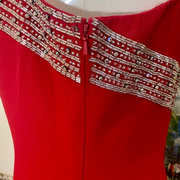 Ladies Size Large Beaded Red Formal Dress - Picture 6 of 8